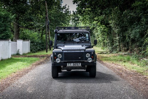 2016 Land Rover Defender 90 In vendita (immagine 2 di 97)