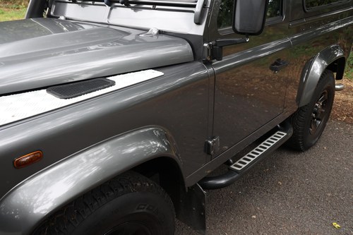 2016 Land Rover Defender 90 In vendita (immagine 43 di 97)