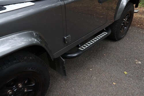 2016 Land Rover Defender 90 In vendita (immagine 47 di 97)