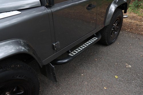 2016 Land Rover Defender 90 In vendita (immagine 48 di 97)