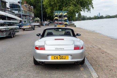 2004 Porsche 911 Carrera 2 Tiptronic (996) For Sale (picture 6 of 210)