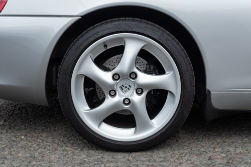 2004 Porsche 911 Carrera 2 Tiptronic (996) For Sale (picture 52 of 210)