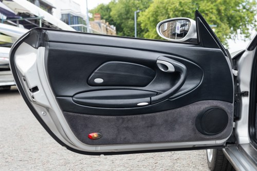 2004 Porsche 911 Carrera 2 Tiptronic (996) For Sale (picture 61 of 210)