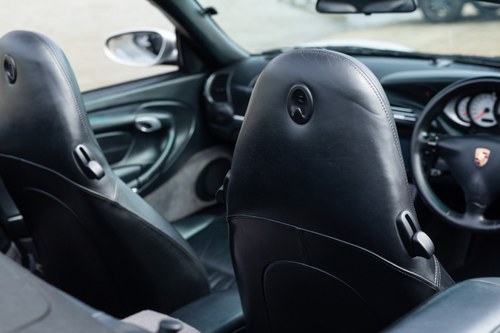 2004 Porsche 911 Carrera 2 Tiptronic (996) For Sale (picture 102 of 210)