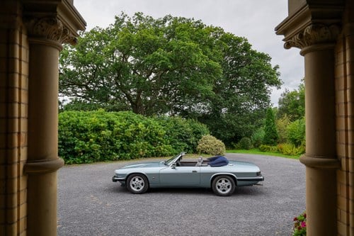 1993 Jaguar XJS 4.0 Cabriolet à venda (imagem 5 de 266)