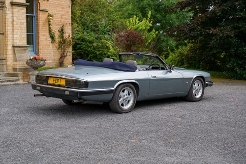 1993 Jaguar XJS 4.0 Cabriolet à venda (imagem 34 de 266)