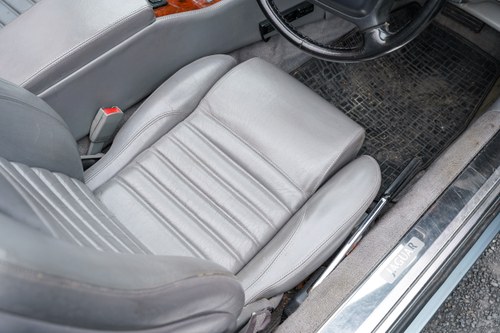 1993 Jaguar XJS 4.0 Cabriolet à venda (imagem 92 de 266)