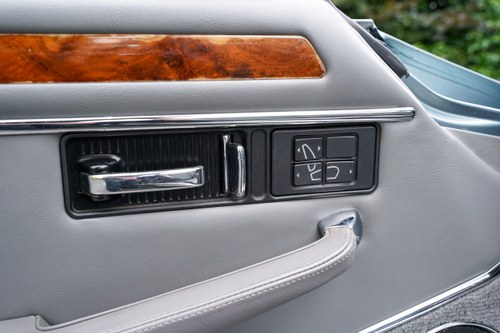 1993 Jaguar XJS 4.0 Cabriolet à venda (imagem 117 de 266)