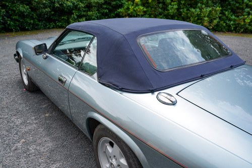 1993 Jaguar XJS 4.0 Cabriolet à venda (imagem 197 de 266)