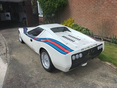 1972 Volkswagen Beetle Avante 2L till salu (bild 8 av 41)