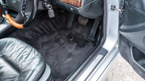 1996 BMW E38 750iL zum Verkauf (Bild 18 von 264)