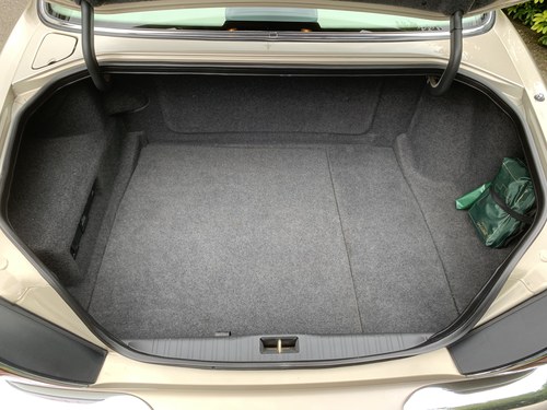 1998 Jaguar X308 XJ8 Sovereign LWB Te koop (foto 52 van 89)