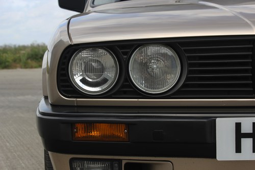 1991 BMW E30 325i En venta (imagen 92 de 143)
