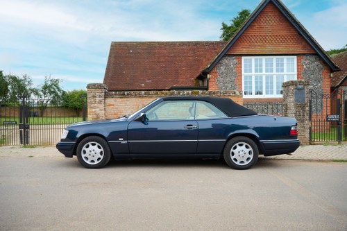 1996 Mercedes Benz E220 Cabriolet (W124) En venta (imagen 17 de 183)