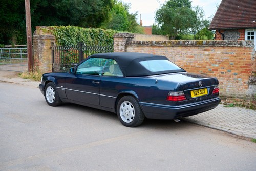 1996 Mercedes Benz E220 Cabriolet (W124) En venta (imagen 18 de 183)