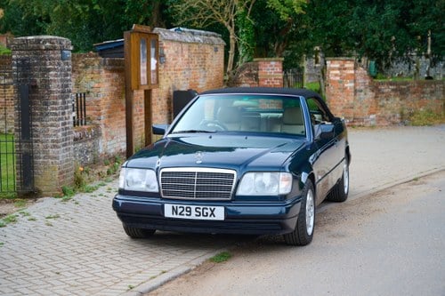 1996 Mercedes Benz E220 Cabriolet (W124) En venta (imagen 25 de 183)