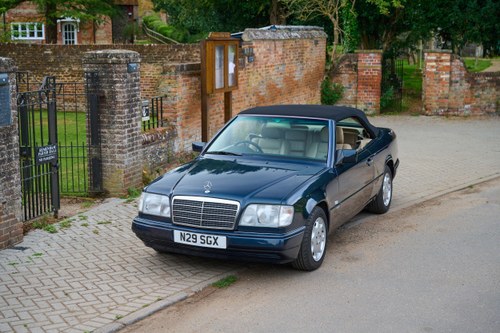 1996 Mercedes Benz E220 Cabriolet (W124) En venta (imagen 26 de 183)