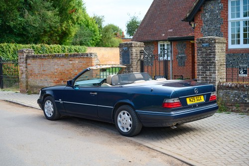 1996 Mercedes Benz E220 Cabriolet (W124) En venta (imagen 9 de 183)
