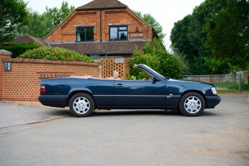 1996 Mercedes Benz E220 Cabriolet (W124) En venta (imagen 14 de 183)