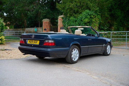 1996 Mercedes Benz E220 Cabriolet (W124) En venta (imagen 12 de 183)