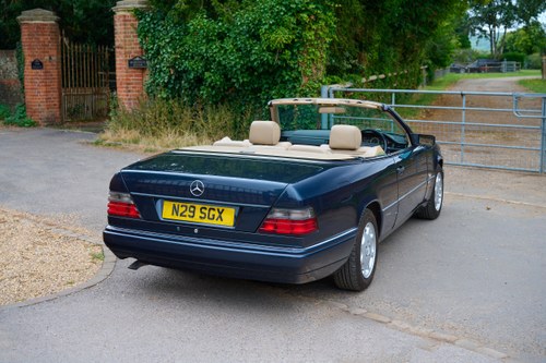 1996 Mercedes Benz E220 Cabriolet (W124) En venta (imagen 13 de 183)