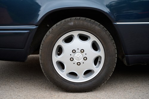 1996 Mercedes Benz E220 Cabriolet (W124) En venta (imagen 29 de 183)