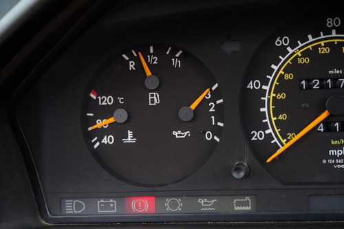 1996 Mercedes Benz E220 Cabriolet (W124) En venta (imagen 73 de 183)