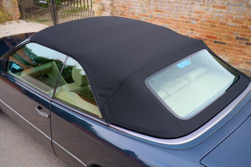 1996 Mercedes Benz E220 Cabriolet (W124) En venta (imagen 95 de 183)