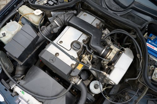 1996 Mercedes Benz E220 Cabriolet (W124) En venta (imagen 141 de 183)