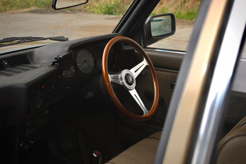 1982 BMW E21 320 Te koop (foto 36 van 139)