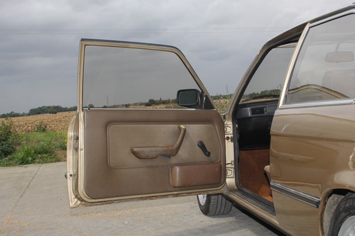 1982 BMW E21 320 Te koop (foto 44 van 139)