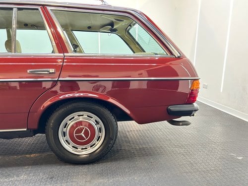 1984 Mercedes-Benz 200 T Estate W123 En venta (imagen 12 de 59)