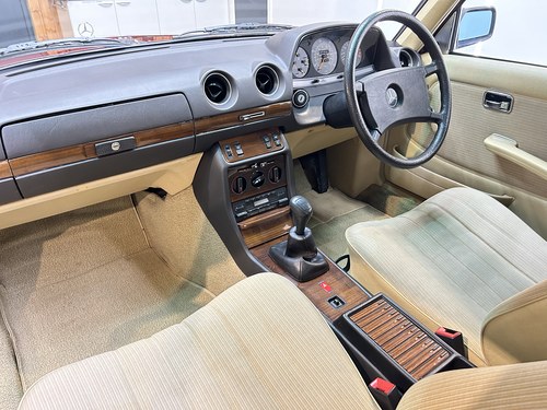 1984 Mercedes-Benz 200 T Estate W123 En venta (imagen 15 de 59)