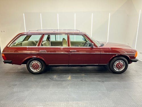 1984 Mercedes-Benz 200 T Estate W123 En venta (imagen 8 de 59)