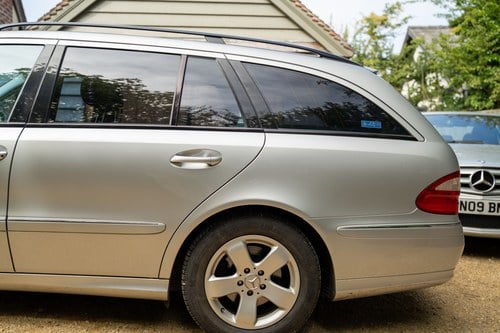 2004 Mercedes-Benz E320 For Sale (picture 65 of 99)