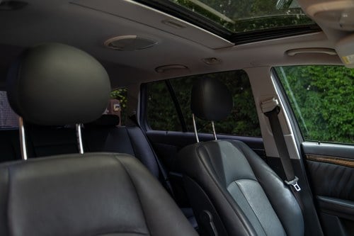 2004 Mercedes-Benz E320 For Sale (picture 25 of 99)