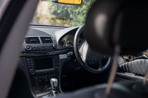 2004 Mercedes-Benz E320 For Sale (picture 24 of 99)