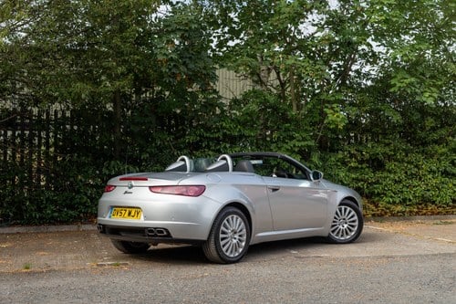 2007 Alfa Romeo 2.2 Spider JTS zum Verkauf (Bild 15 von 226)