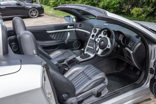 2007 Alfa Romeo 2.2 Spider JTS zum Verkauf (Bild 77 von 226)