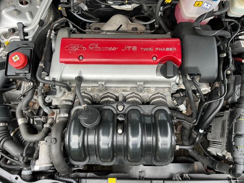 2007 Alfa Romeo 2.2 Spider JTS zum Verkauf (Bild 189 von 226)