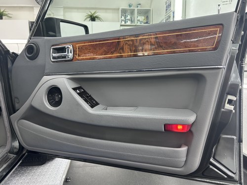 1991 Jaguar XJ6 3.2 Sovereign (XJ40) For Sale (picture 51 of 119)