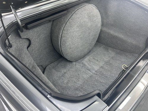 1991 Jaguar XJ6 3.2 Sovereign (XJ40) For Sale (picture 59 of 119)