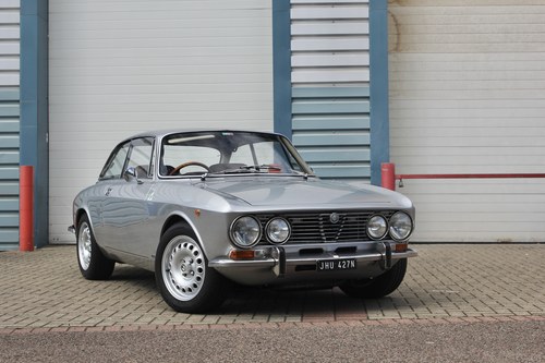 1975 Alfa Romeo 2000 GTV For Sale (picture 17 of 144)