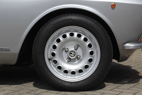 1975 Alfa Romeo 2000 GTV For Sale (picture 34 of 144)