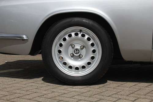 1975 Alfa Romeo 2000 GTV For Sale (picture 35 of 144)