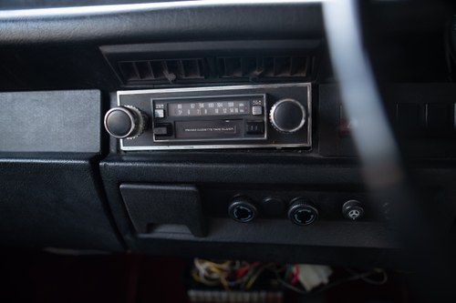 1974 Volkswagen Beetle 1303 LS Karmann Cabriolet zum Verkauf (Bild 35 von 125)