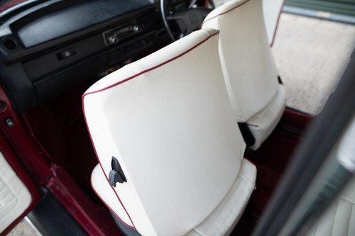 1974 Volkswagen Beetle 1303 LS Karmann Cabriolet zum Verkauf (Bild 46 von 125)