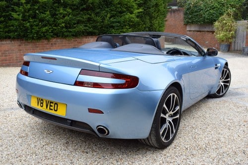 2007 Aston Martin V8 Vantage Roadster Te koop (foto 8 van 114)