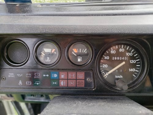 1992 Land Rover Defender 110 In vendita (immagine 34 di 57)