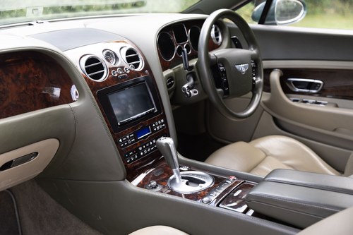 2005 Bentley Continental GT W12 In vendita (immagine 37 di 239)